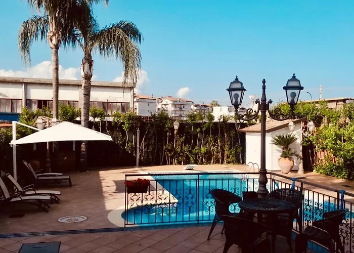 Sofi House-Appartamento In Villa Con Piscina