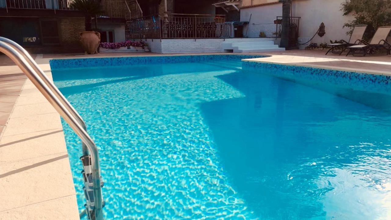 Sofi House-appartamento In Con Piscina Apartment *